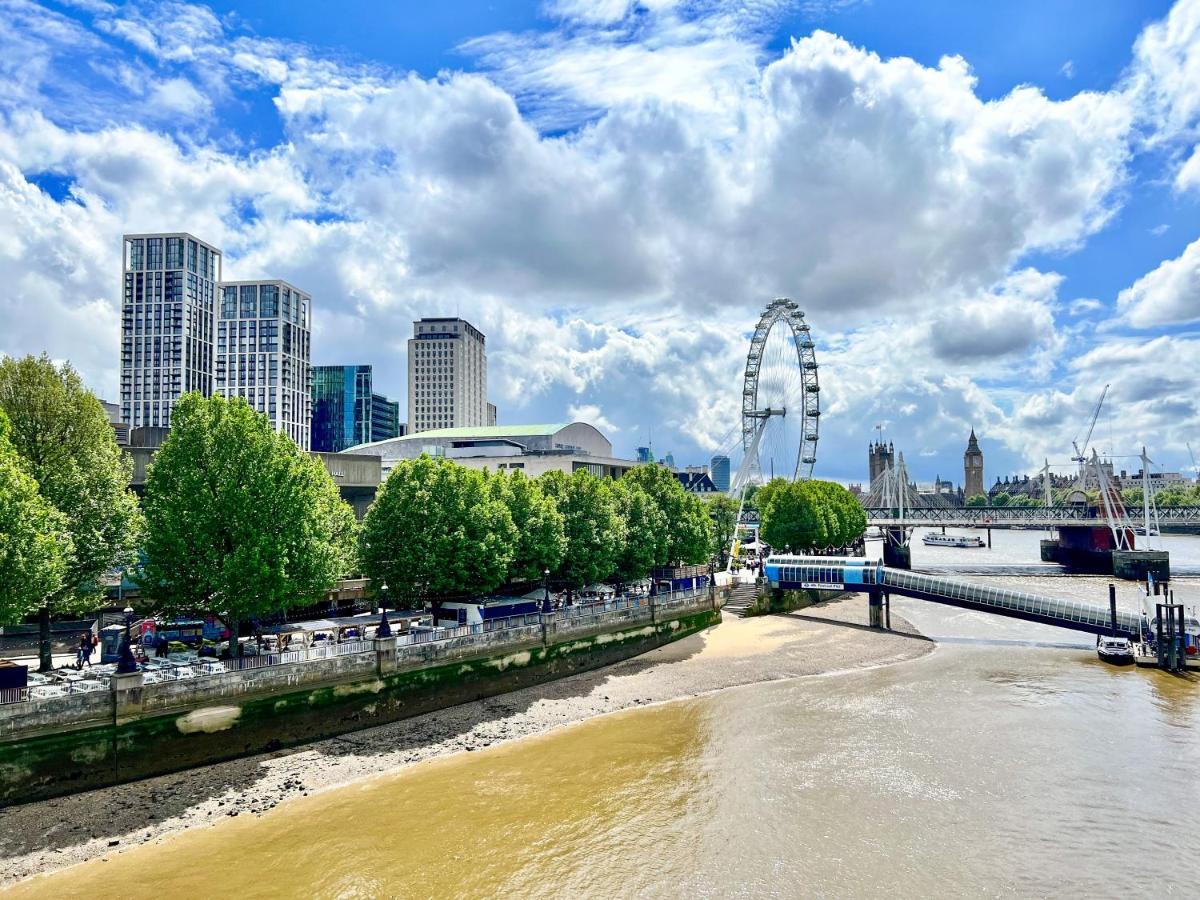Deluxe Entire Studio Next To London Eye & Trafalgar Square Aparthotel Luaran gambar
