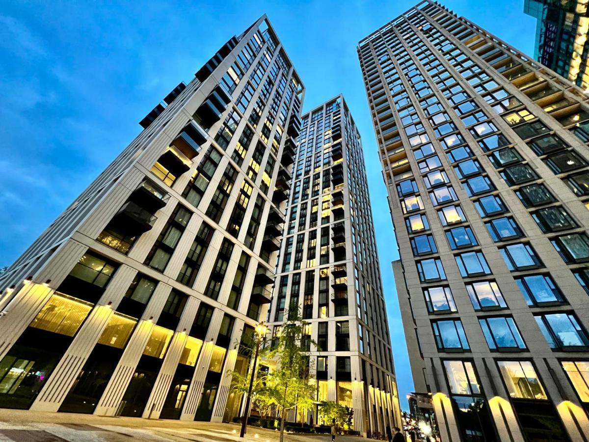 Deluxe Entire Studio Next To London Eye & Trafalgar Square Aparthotel Luaran gambar